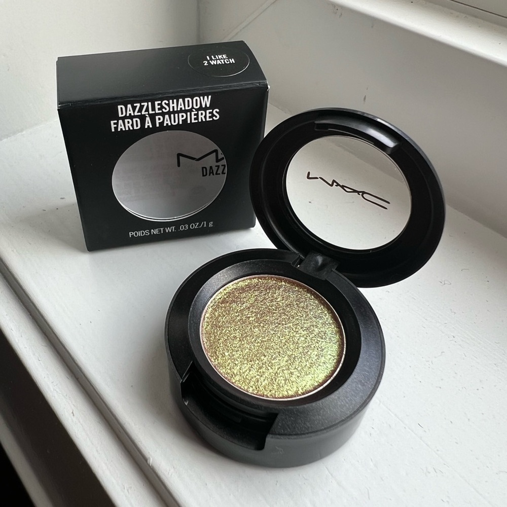 MAC Dazzlesshadow